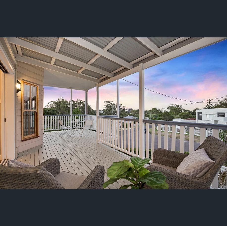 home staging veranda