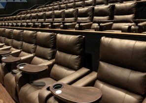 veranda luxe cinema jobs