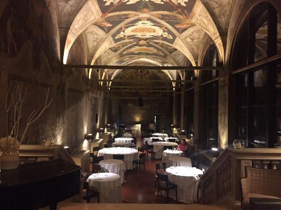 la veranda dell'hotel columbus