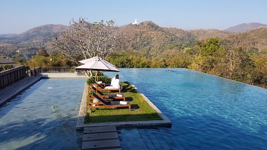 veranda high resort chiang mai pool