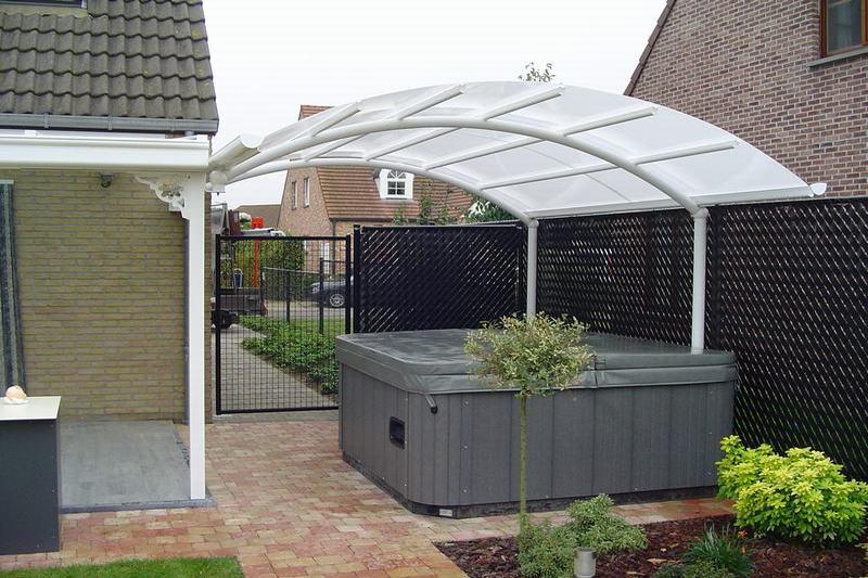 jacuzzi onder veranda