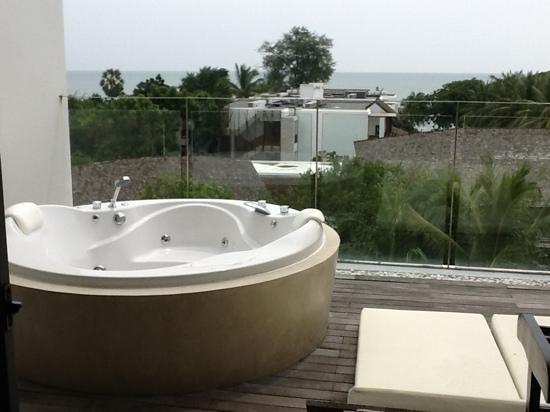 veranda hua hin jacuzzi