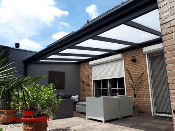 veranda in aluminium