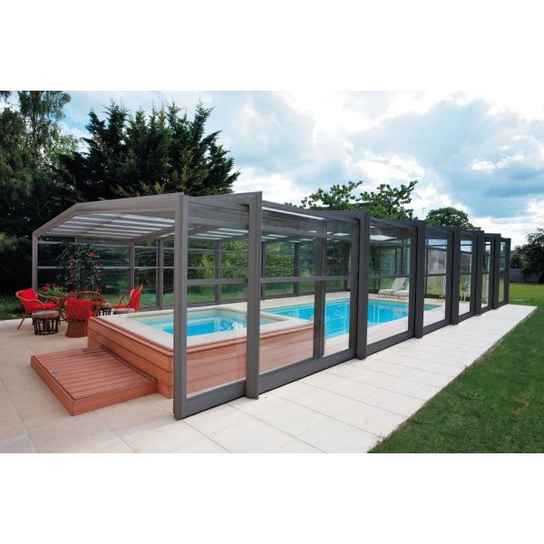 veranda coulissante piscine
