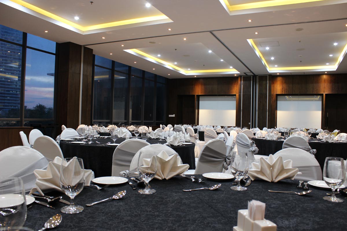 veranda hotel wedding