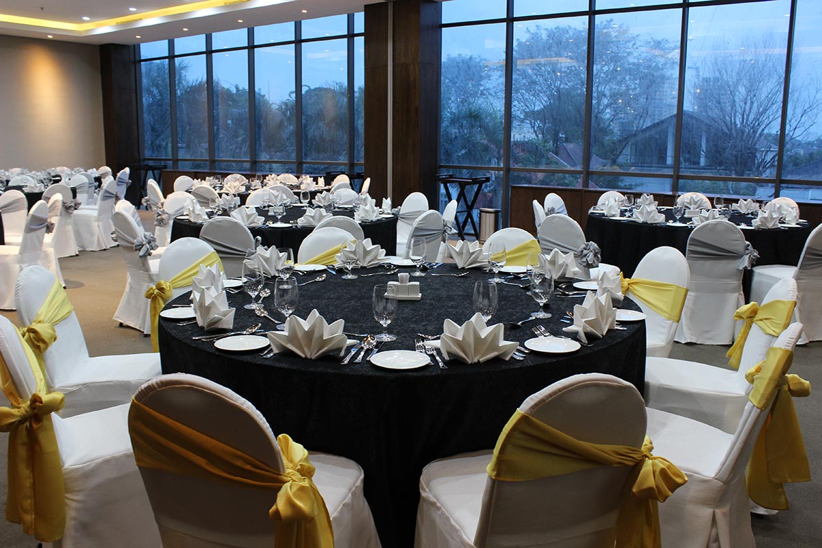 veranda hotel ballroom
