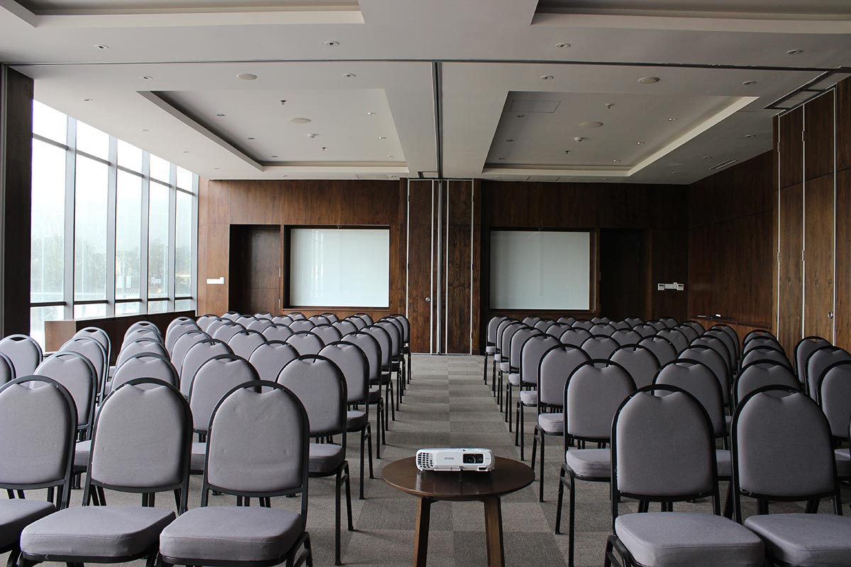 veranda hotel ballroom