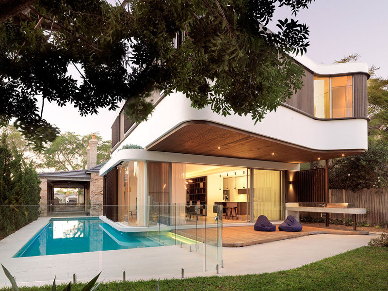 cantilevered verandah design