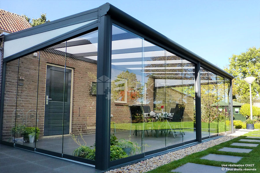 veranda avec porte coulissante
