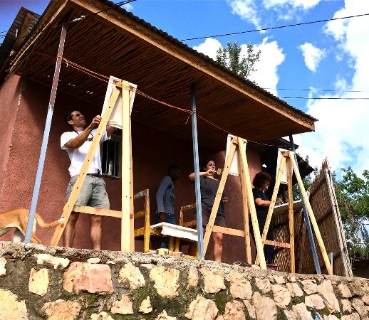 art-class veranda