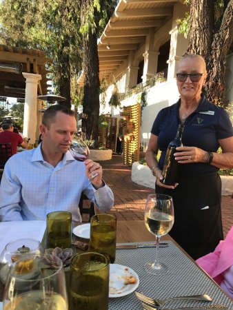 veranda fireside lounge & restaurant in san diego