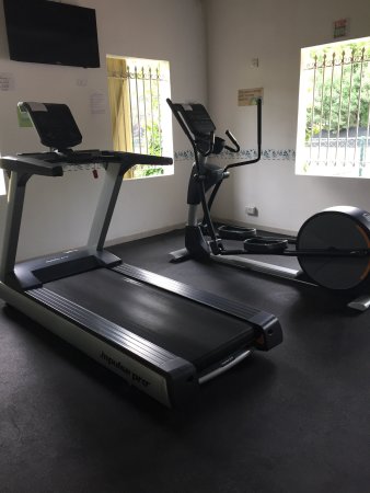 veranda grand baie gym