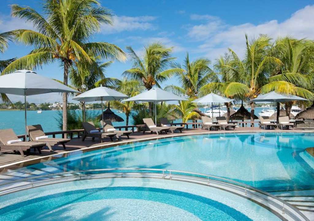veranda grand baie tauchen