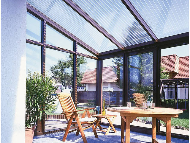 veranda en plaque polycarbonate