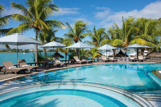 veranda grand baie facilities