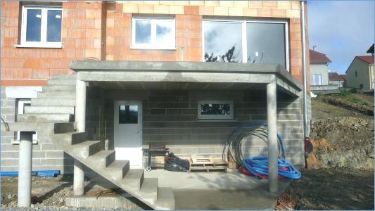 veranda sur terrasse beton