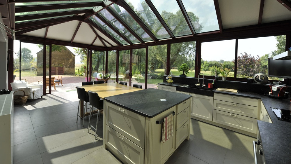 modele veranda avec cuisine