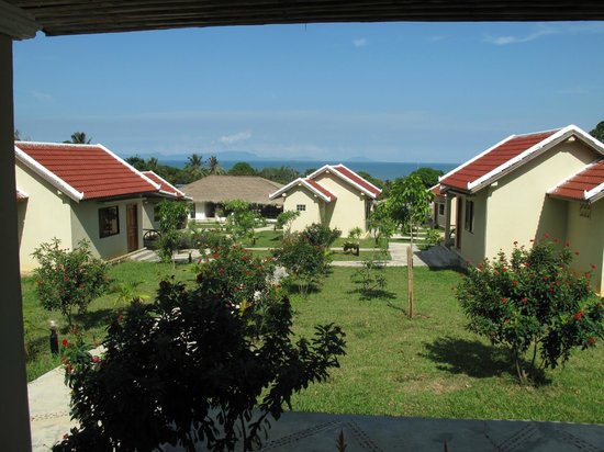 veranda bungalows kep