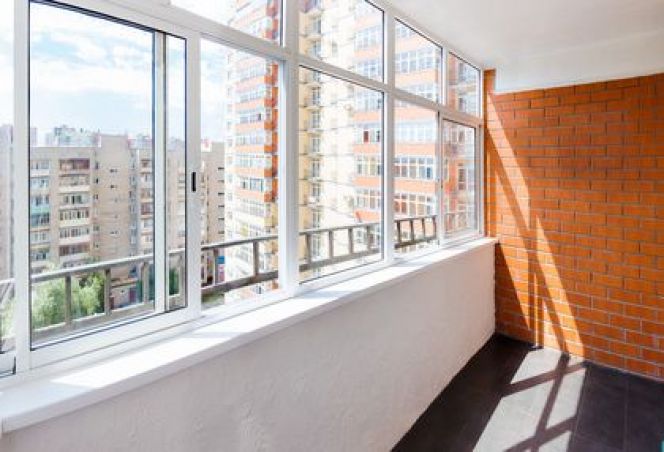 difference entre veranda et balcon