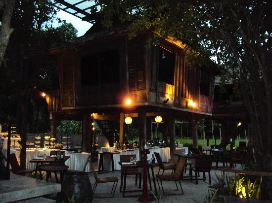 veranda chiangmai the high resort restaurant