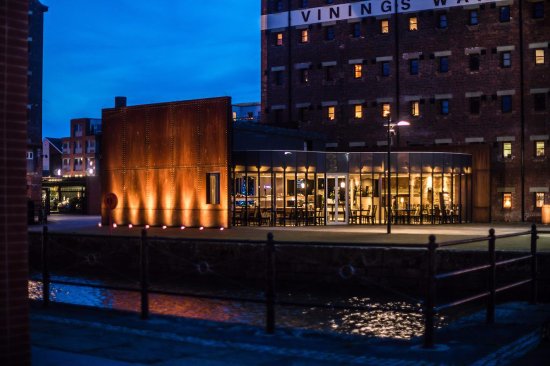 veranda lounge gloucester