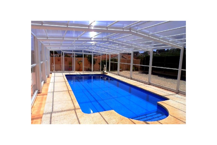 veranda piscine haut de gamme