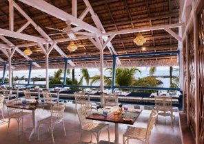 veranda pointe aux biches thomson
