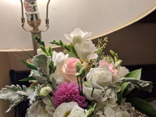 veranda magazine flower arrangements