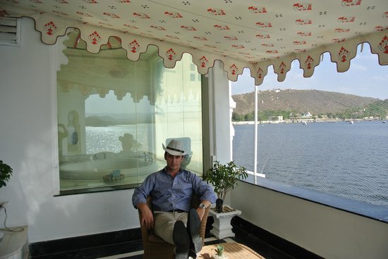 hotel verandah udaipur