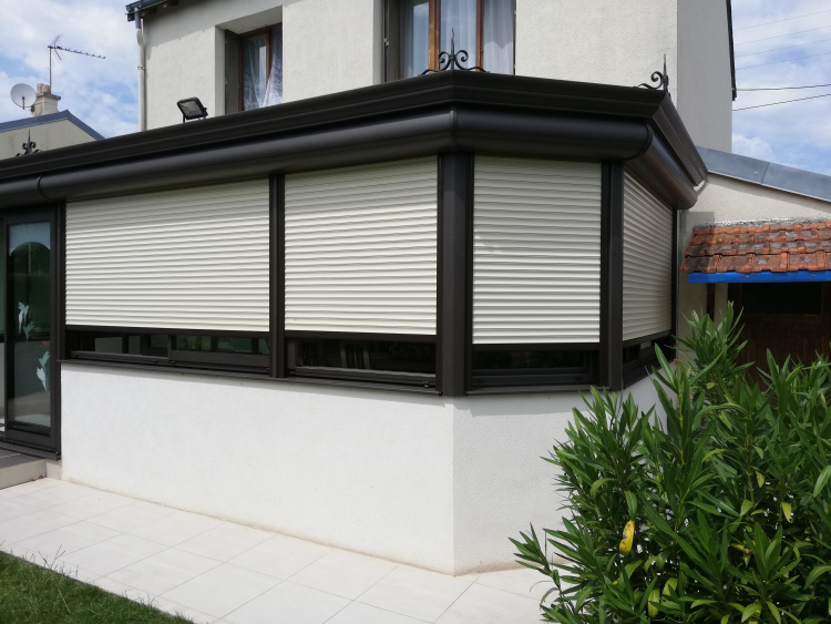 veranda fenetre joue les tours