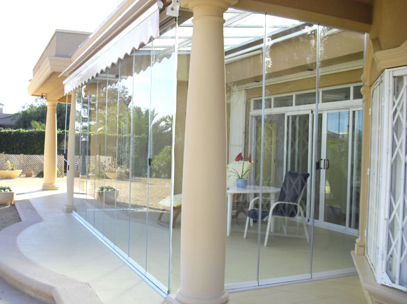 veranda fermée en verre