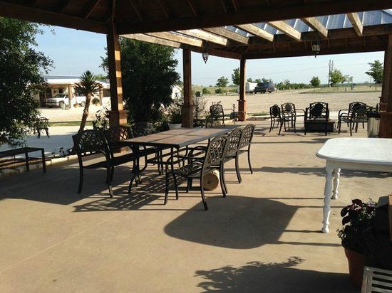 veranda hotel nocona tx