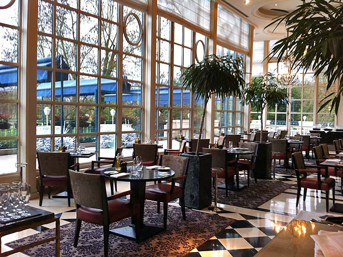 la veranda hotel trianon