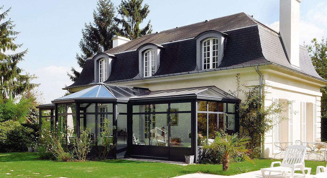 veranda esprit acier