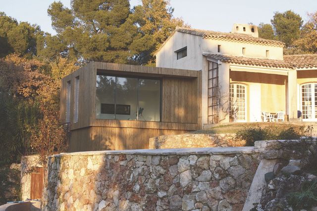maison en bois avec veranda