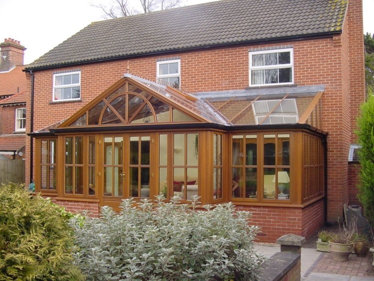 veranda bois brique