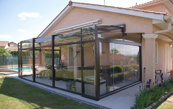 veranda coulissante pour terrasse
