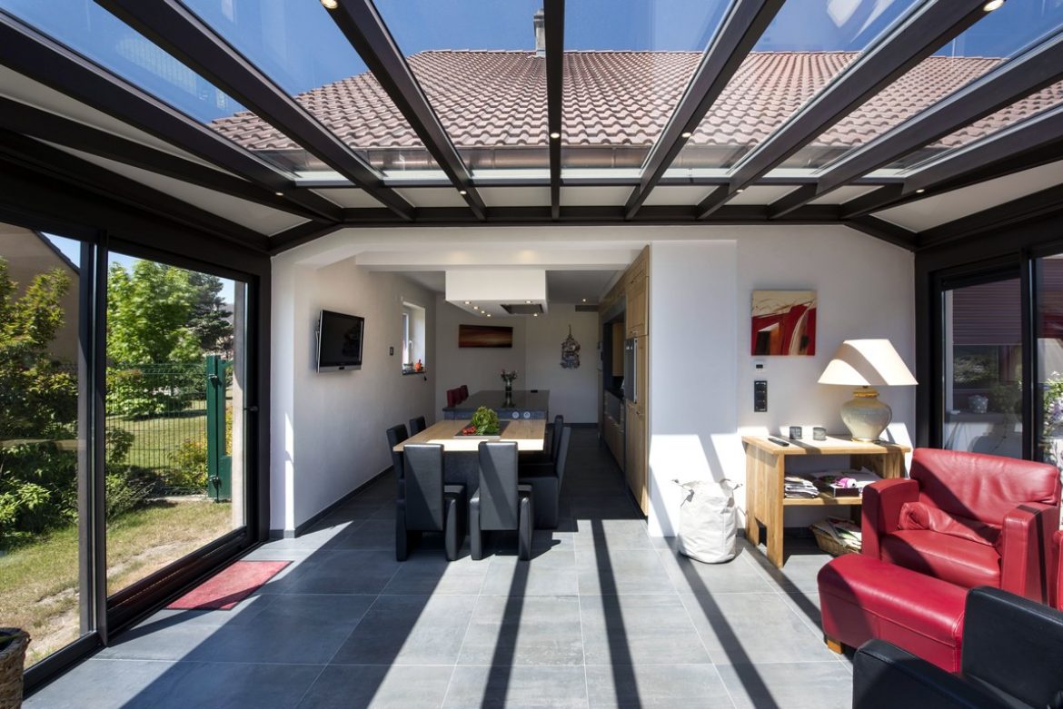 bar dans veranda salle a manger