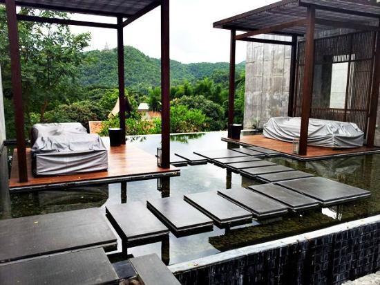 veranda chiangmai the high resort spa menu
