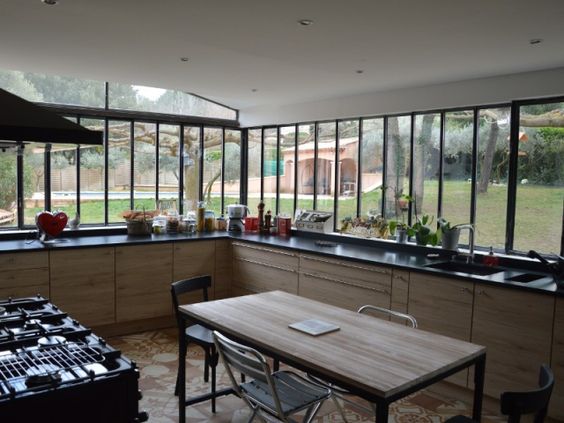 cuisine dans veranda 12m2