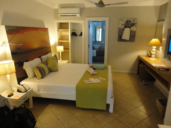veranda grand baie comfort room