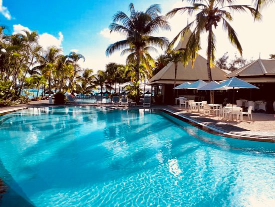 veranda grand baie hotel & spa