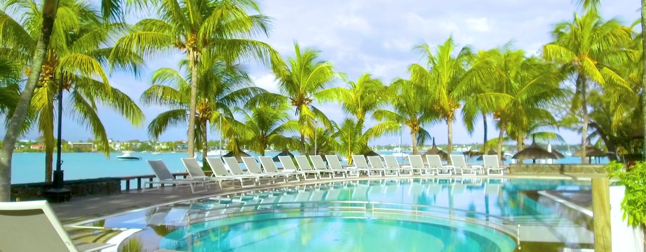 veranda grand baie hotel & spa