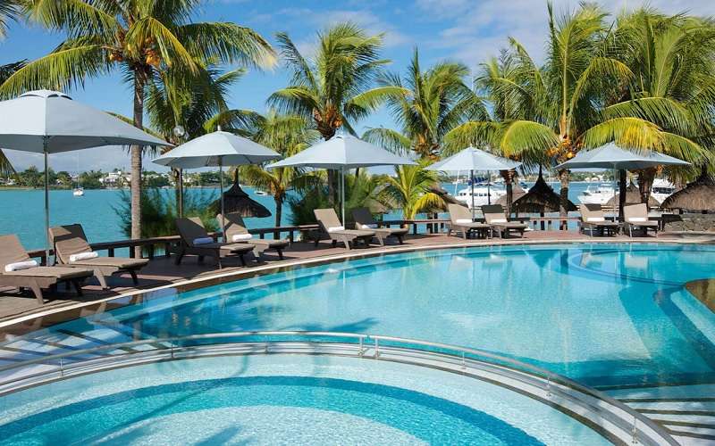 veranda grand baie specials