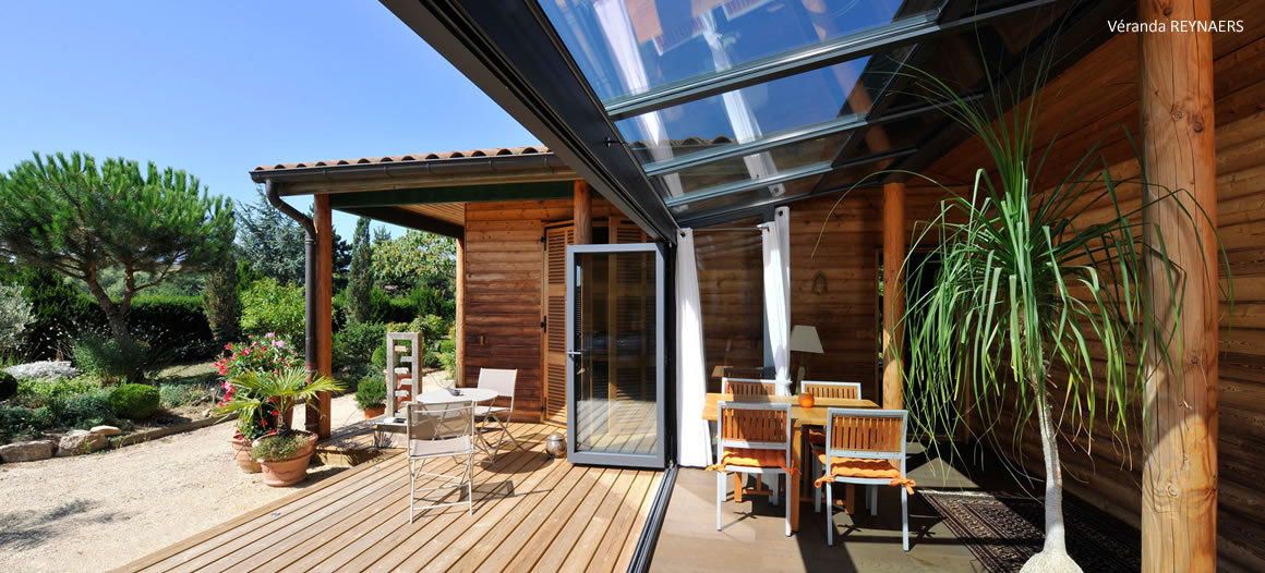 veranda avec terrasse en bois