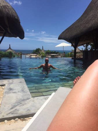 veranda pointe aux biches excursions