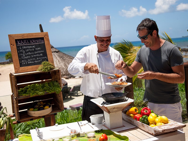 veranda pointe aux biches food