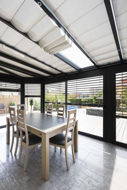 store interieur veranda toit