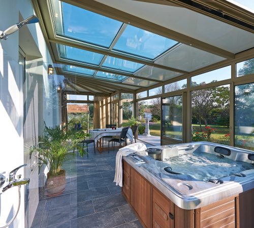 veranda avec jacuzzi