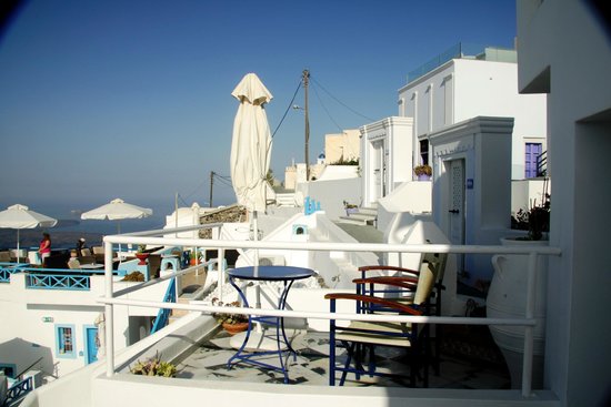 veranda view hotel santorini